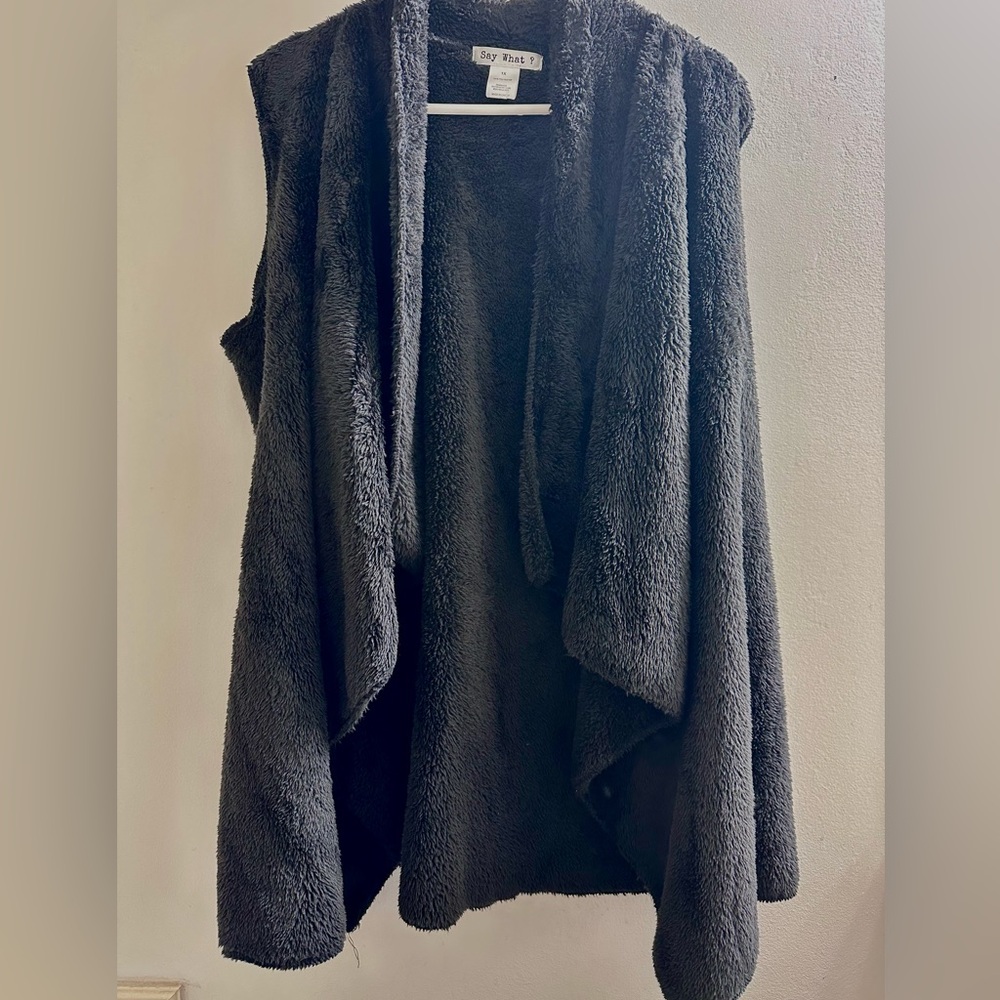 Black Fleece Vest